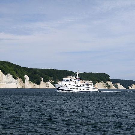萨斯尼茨Hafen Quartier公寓 外观 照片